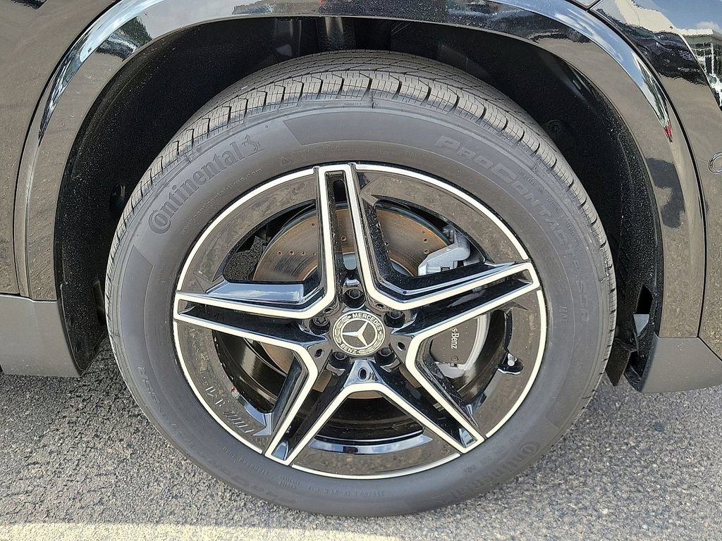 New 2025 Mercedes-Benz GLA 250 4MATIC image 11