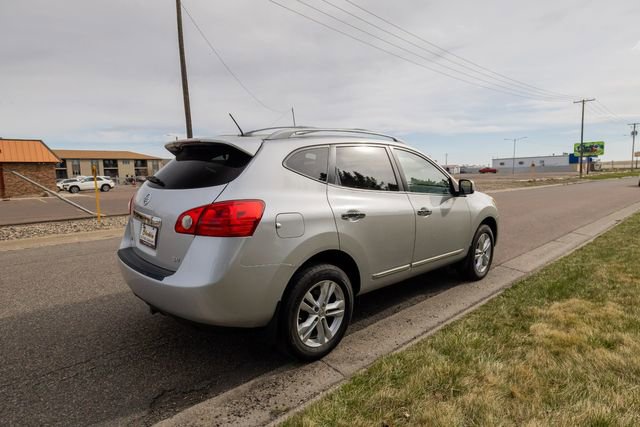 Used 2012 Nissan Rogue SV image 5