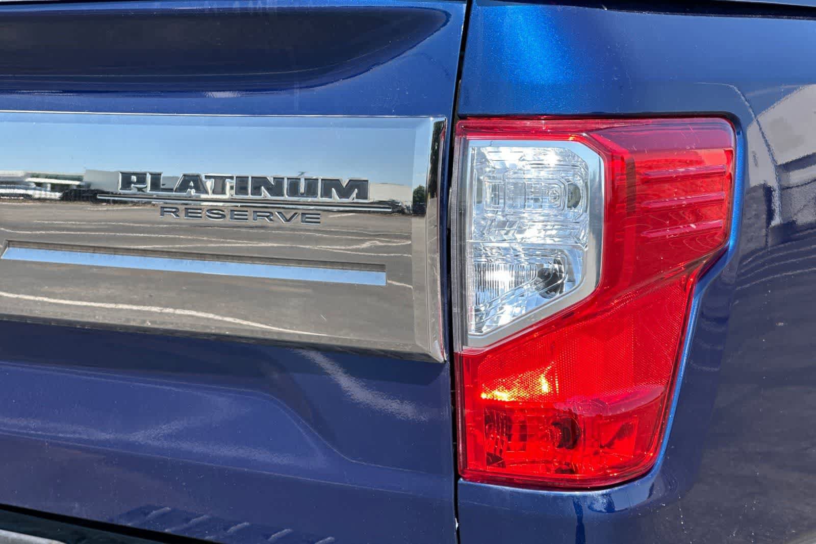 Used 2016 Nissan Titan Platinum Reserve RWD image 31