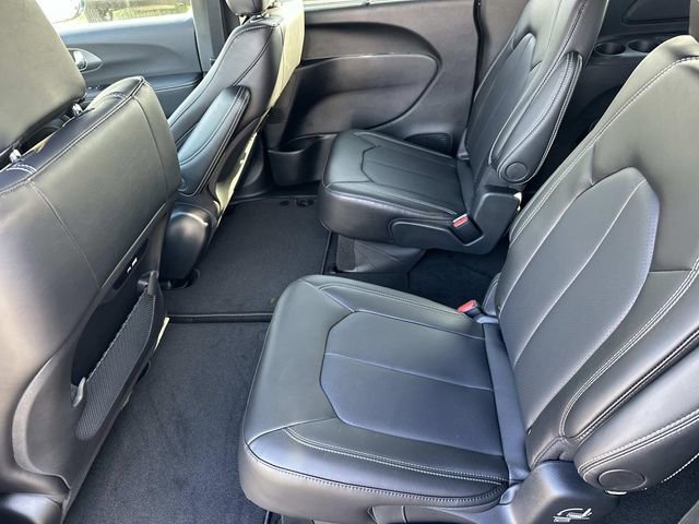 New 2026 Chrysler Pacifica Select image 21