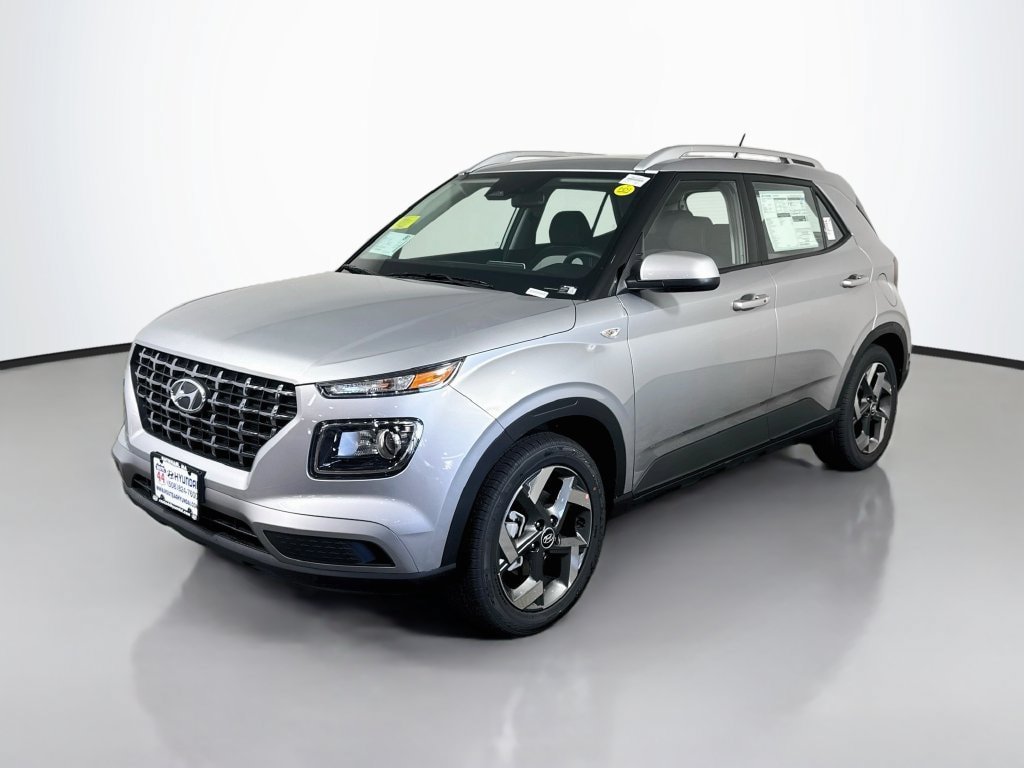 New 2026 Hyundai Venue SEL FWD image 2