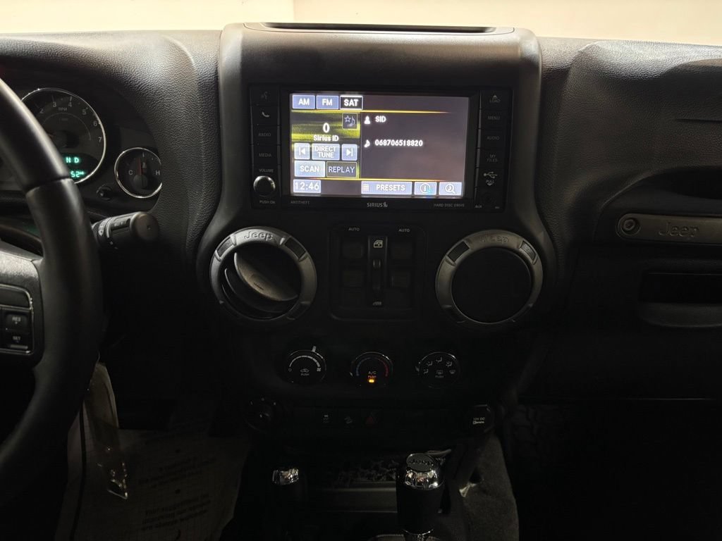 Used 2016 Jeep Wrangler Unlimited Sport w/ Quick Order Package 24S AWD/4WD image 15