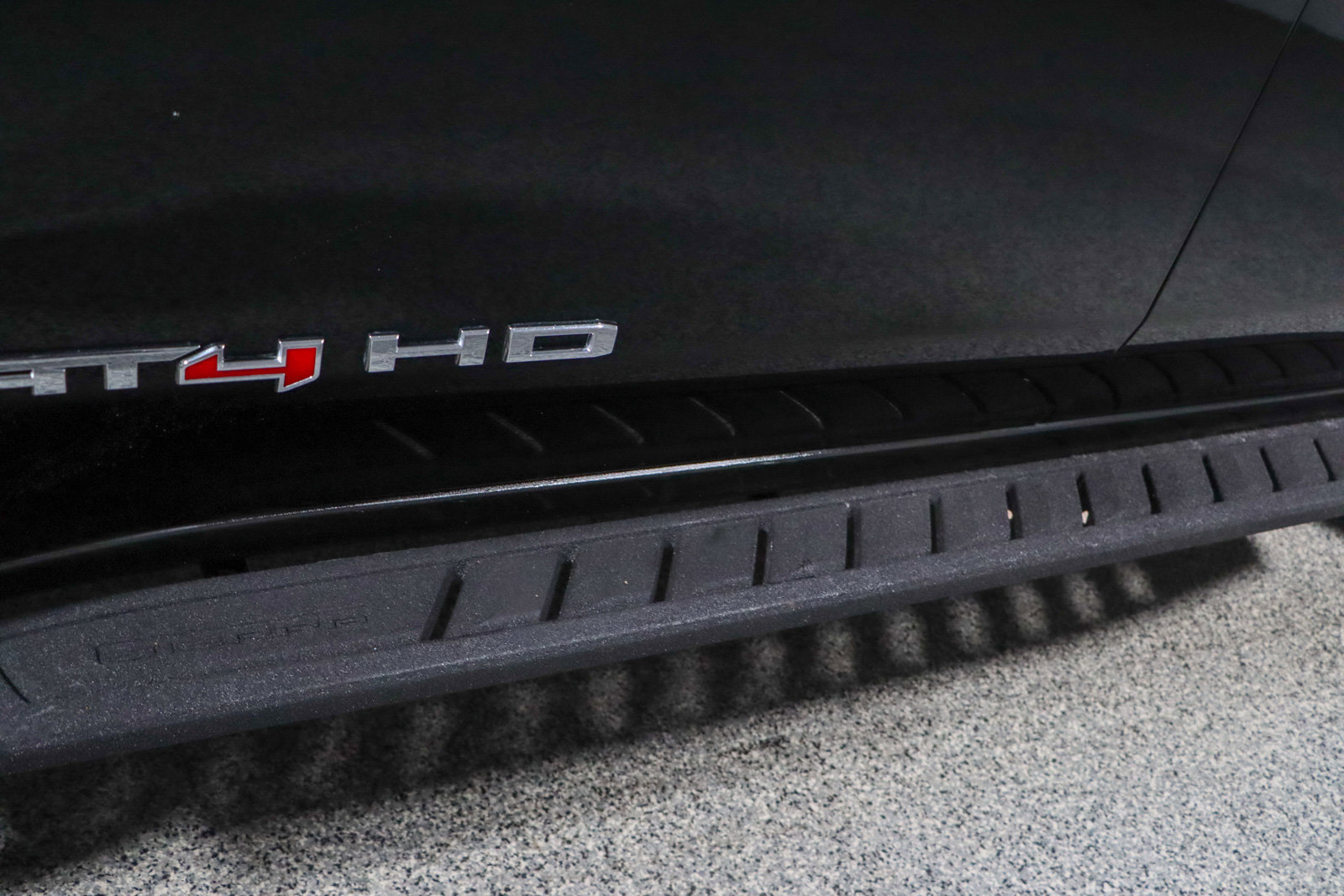 Used 2022 GMC Sierra 2500 AT4 w/ Gooseneck/5TH Wheel Package image 12