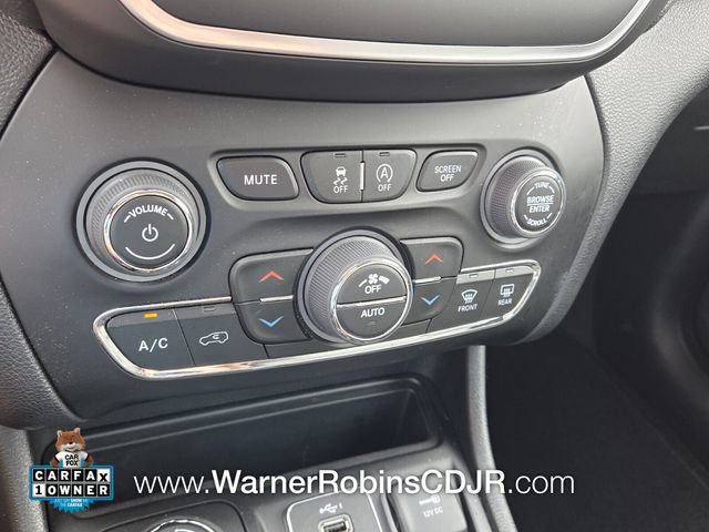 Used 2023 Jeep Cherokee Altitude Lux AWD/4WD image 23
