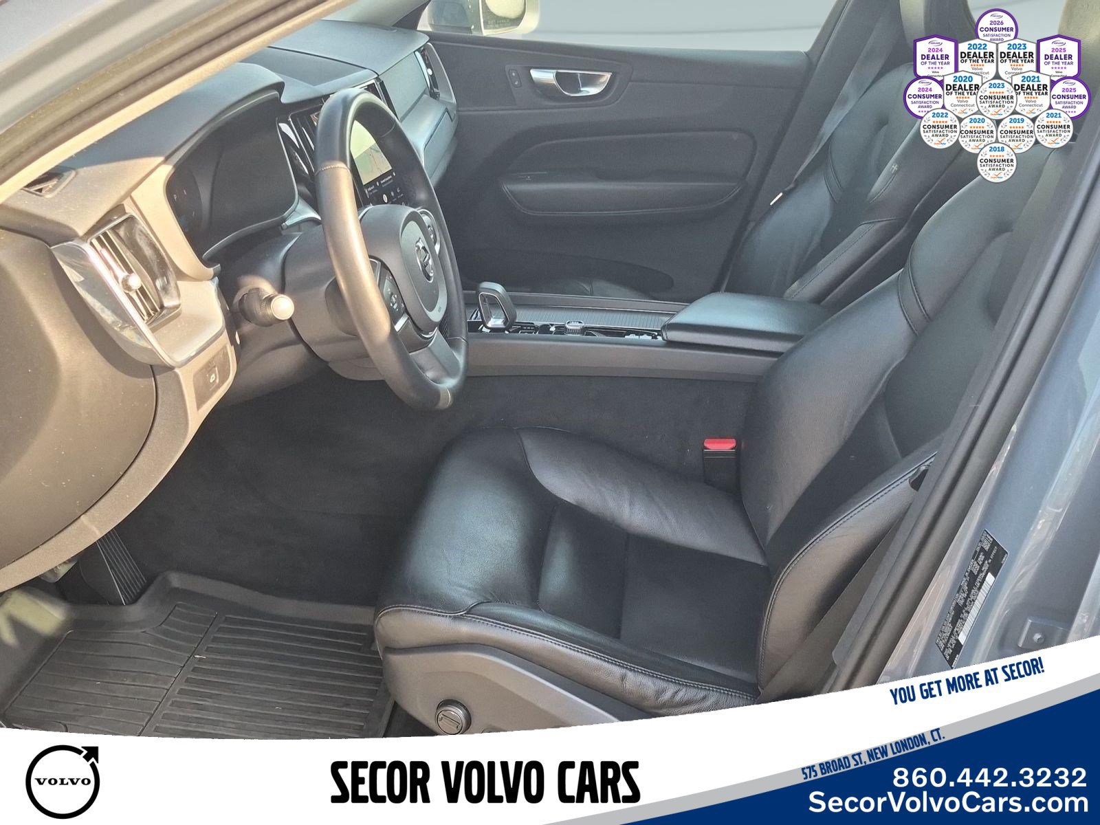 Used 2023 Volvo XC60 B5 Core w/ Climate Package AWD/4WD image 17