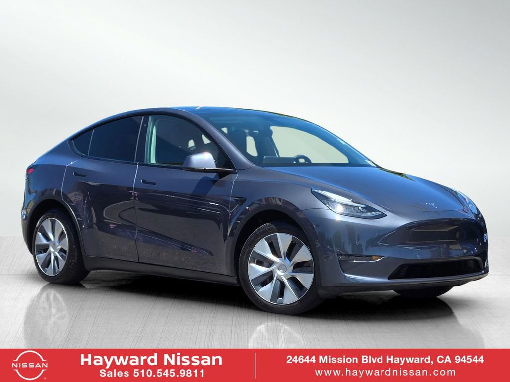 Used 2020 Tesla Model Y Long Range AWD/4WD image 1