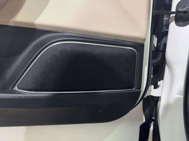 Used 2017 Maserati Levante S AWD/4WD image 17