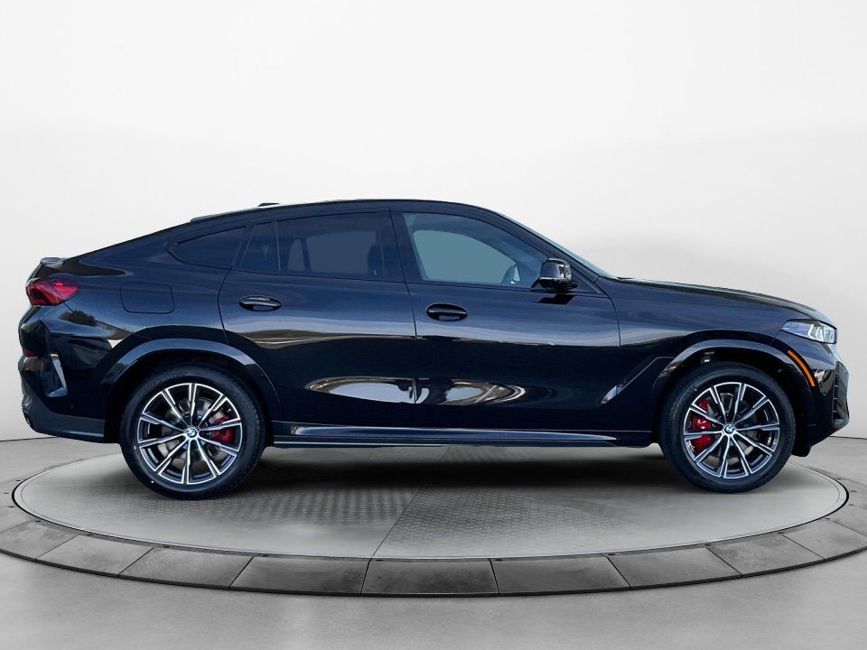 New 2026 BMW X6 xDrive40i image 8