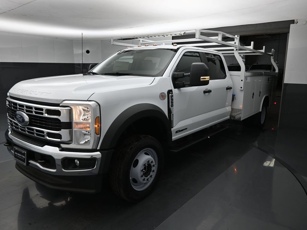 New 2026 Ford F550 4x4 Crew Cab Super Duty image 5