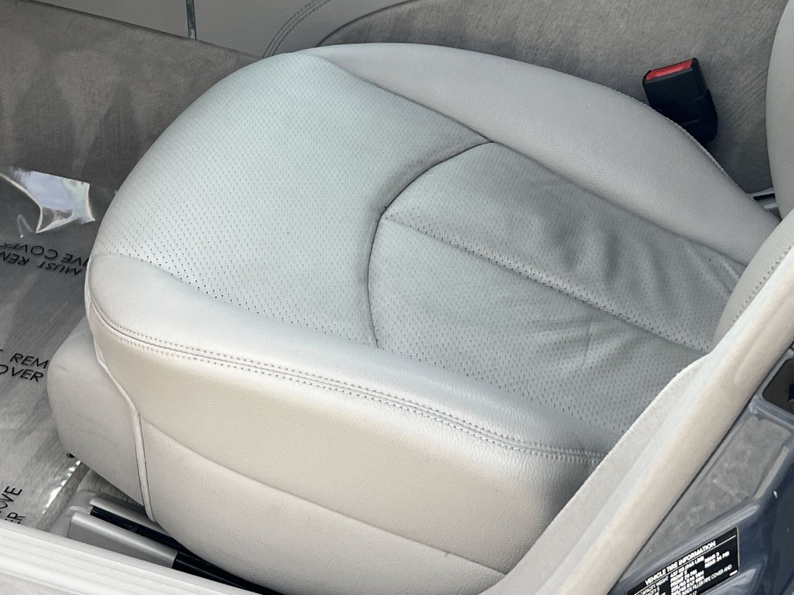 Used 2005 Mercedes-Benz E 320 4MATIC Sedan image 14