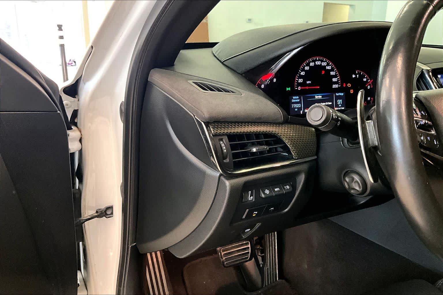 Used 2017 Cadillac ATS V w/ Luxury Package RWD image 31