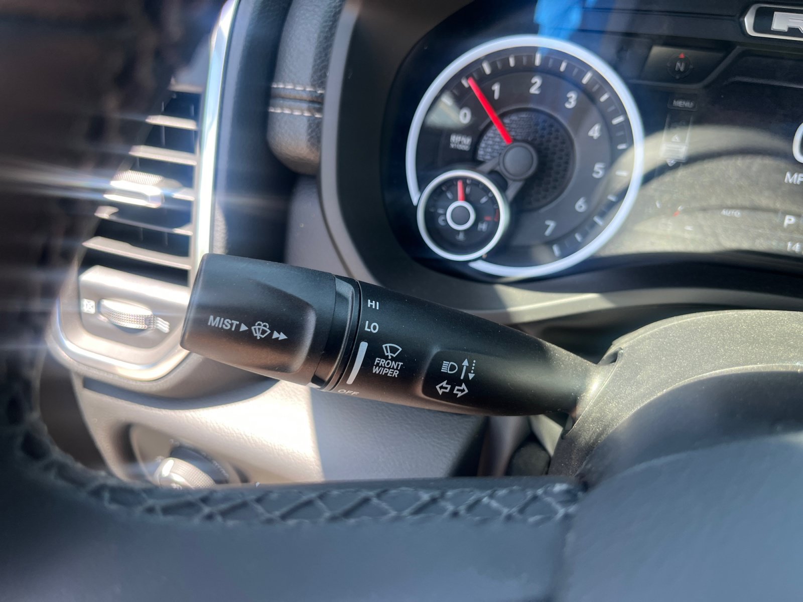 New 2026 RAM 1500 Laramie w/ Chrome Appearance Group AWD/4WD image 11