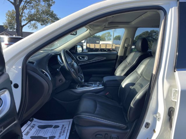 Used 2019 INFINITI QX60 Luxe w/ Essential Package AWD/4WD image 18