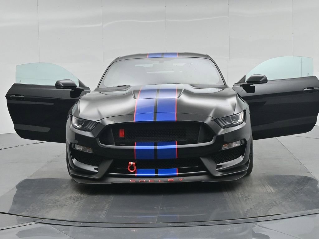 Used 2017 Ford Mustang Shelby GT350R w/ GT350R Equipment Group 920A image 32