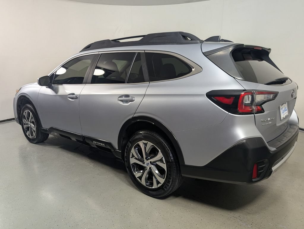 Used 2020 Subaru Outback Limited AWD/4WD image 5
