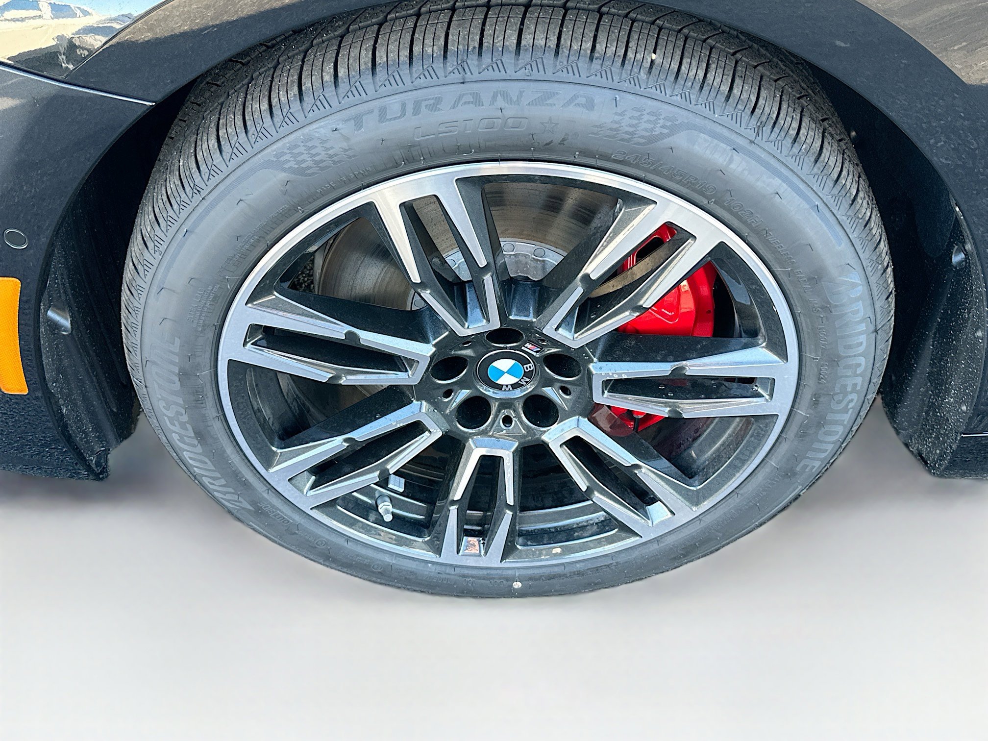 New 2026 BMW 540i xDrive 540i xDrive w/ M Sport Package image 26