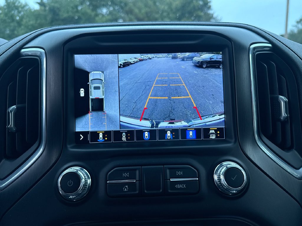 Used 2021 GMC Sierra 1500 AT4 w/ AT4 Value Package AWD/4WD image 28
