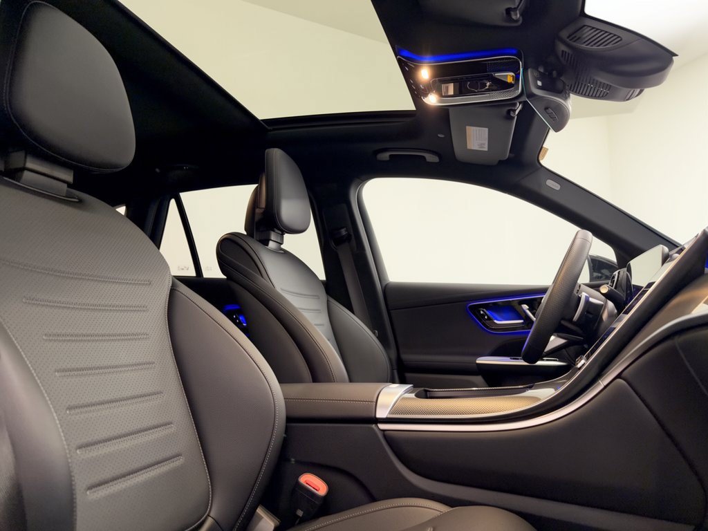Certified 2026 Mercedes-Benz GLC 300 image 30