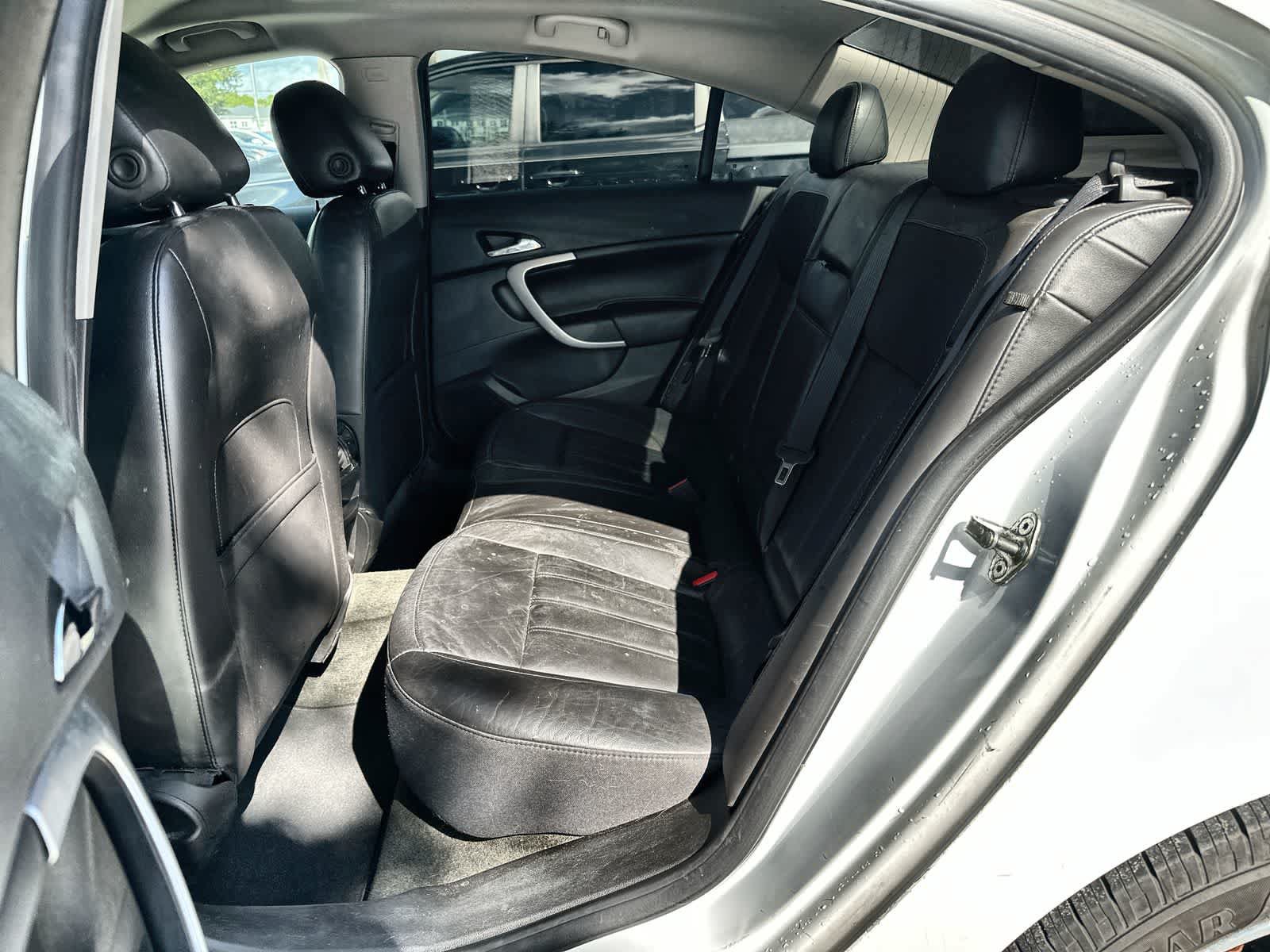 Used 2017 Buick Regal Sport Touring FWD image 4