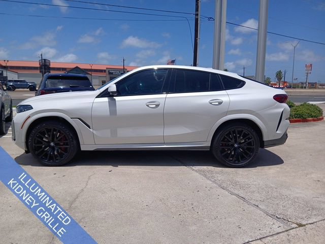 Certified 2024 BMW X6 xDrive40i w/ Premium Package AWD/4WD image 6