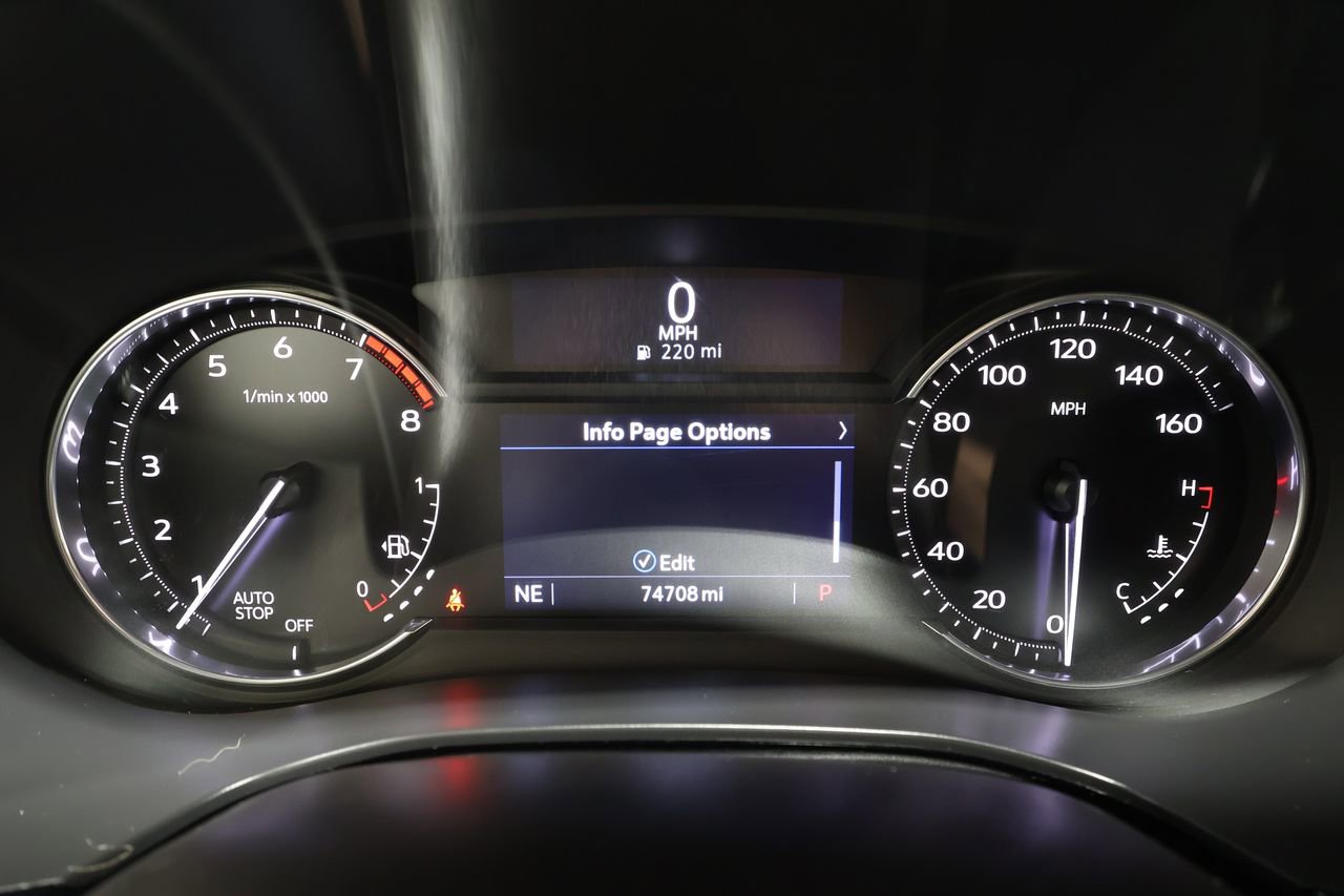 Used 2022 Cadillac XT5 Premium Luxury image 11