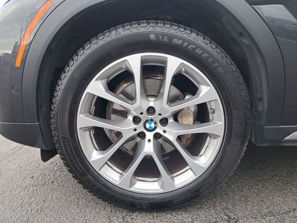 Used 2021 BMW X6 xDrive40i image 29