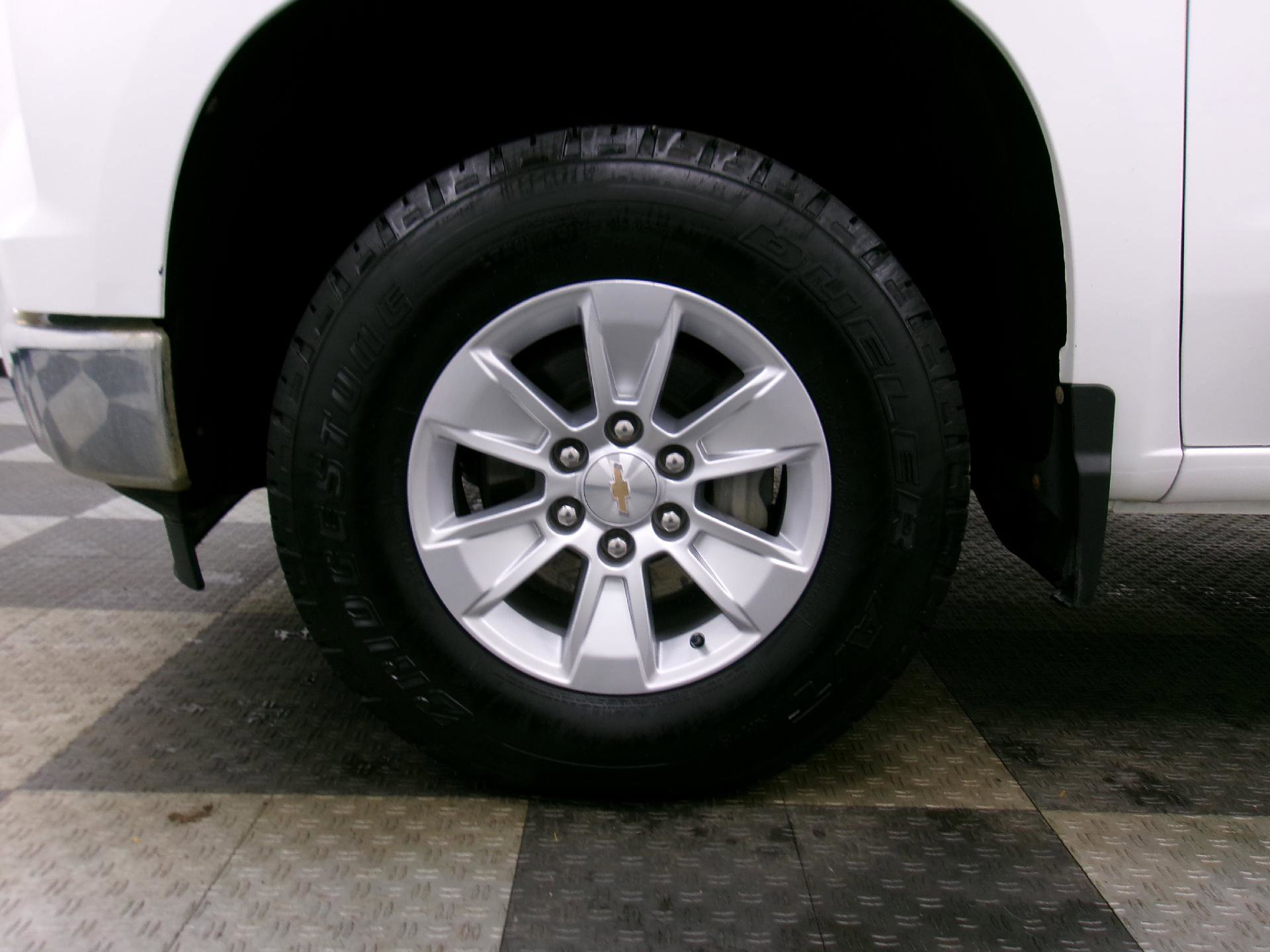 Certified 2025 Chevrolet Silverado 1500 LT w/ Work Truck Package image 15