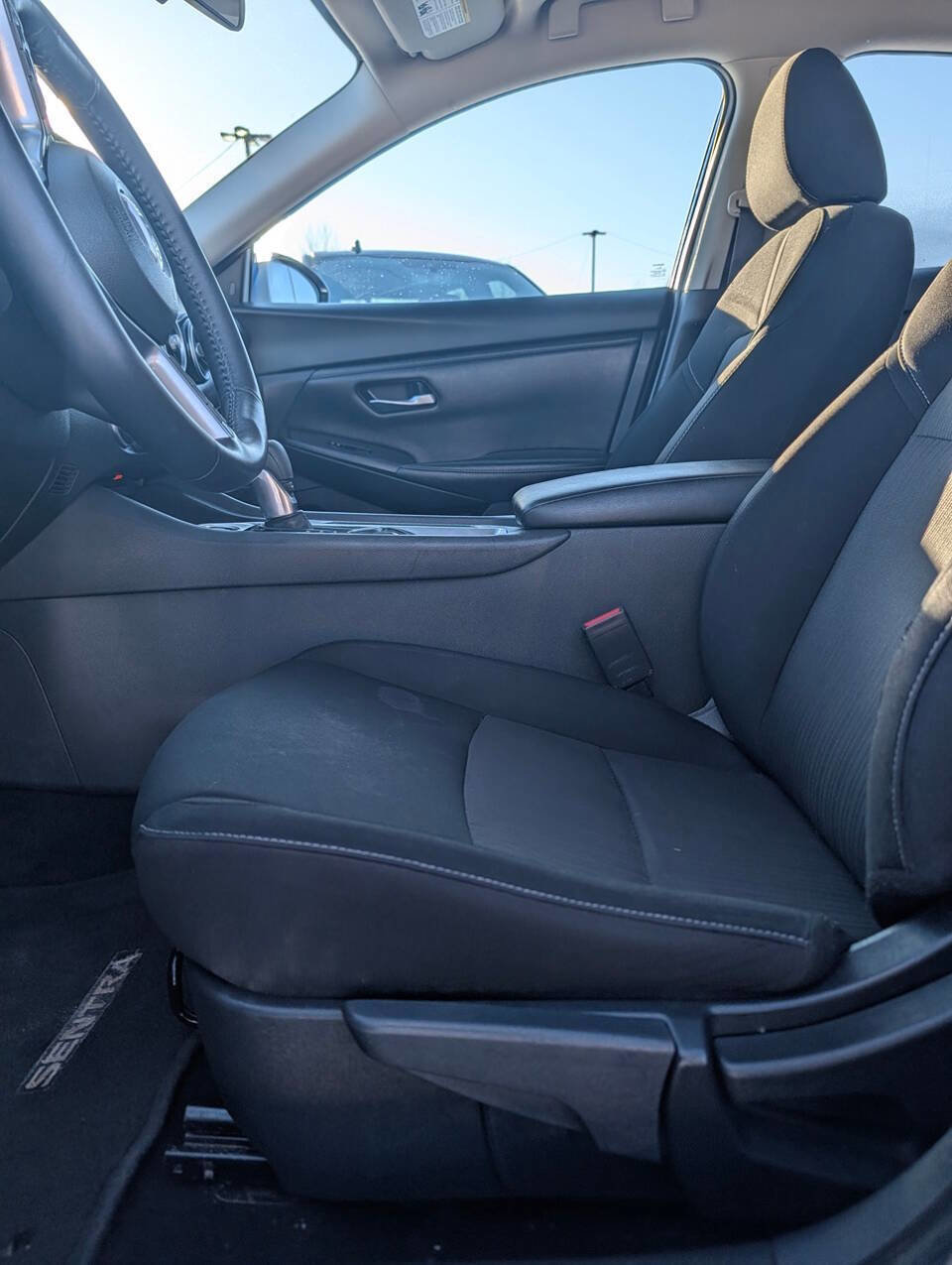 Used 2021 Nissan Sentra SV image 13