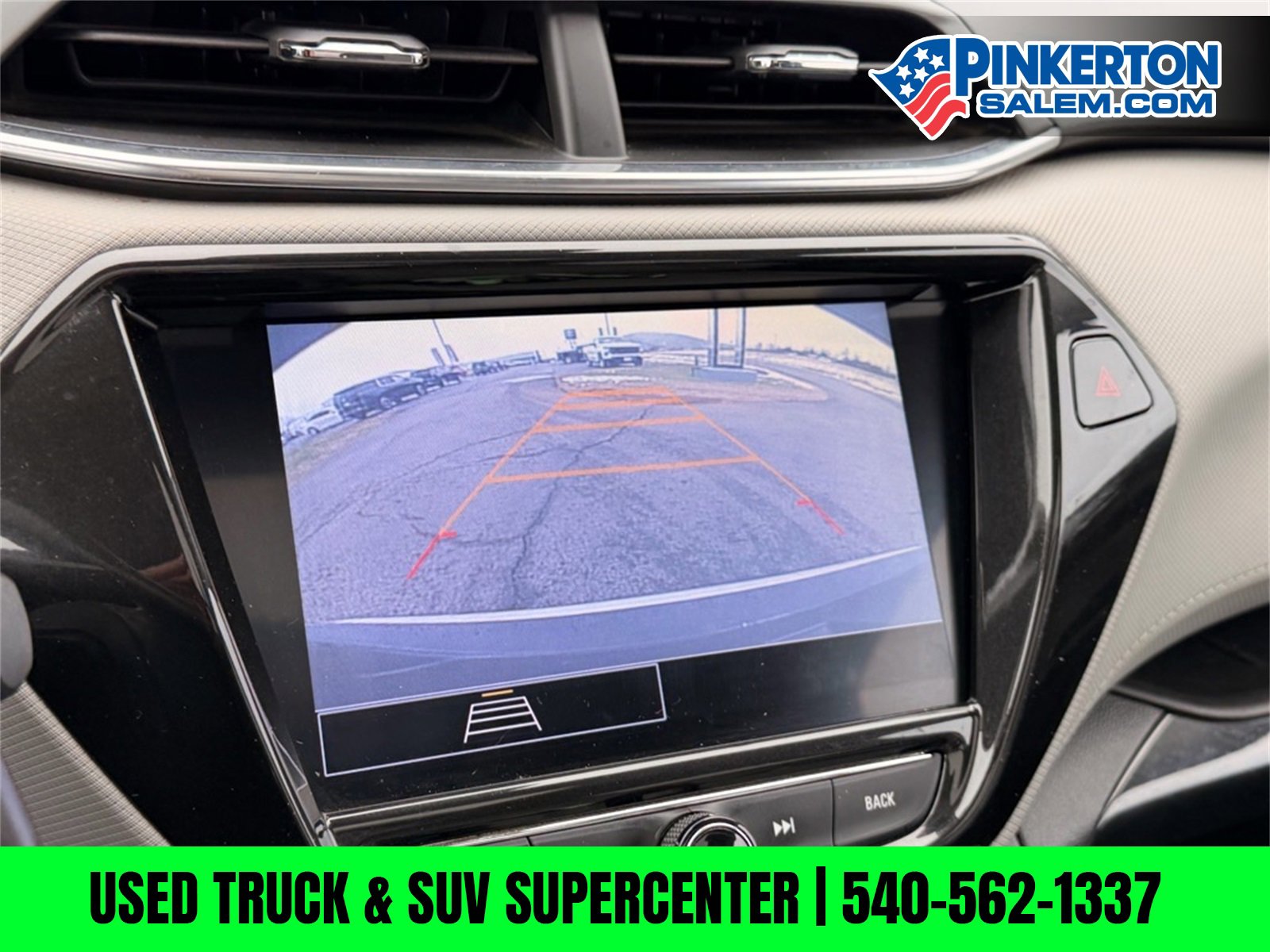 Used 2021 Chevrolet TrailBlazer LT w/ Sun and Liftgate Package image 37