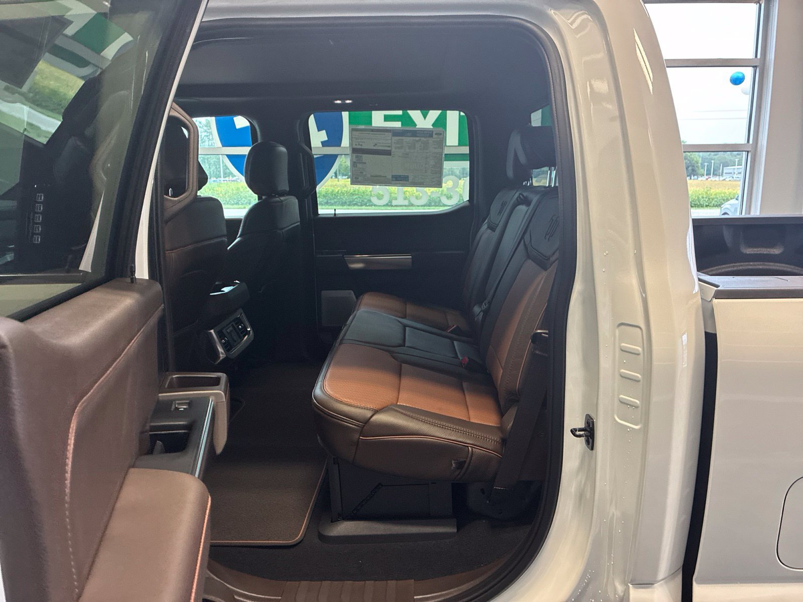 New 2027 Ford F250 4x4 Crew Cab Super Duty image 11