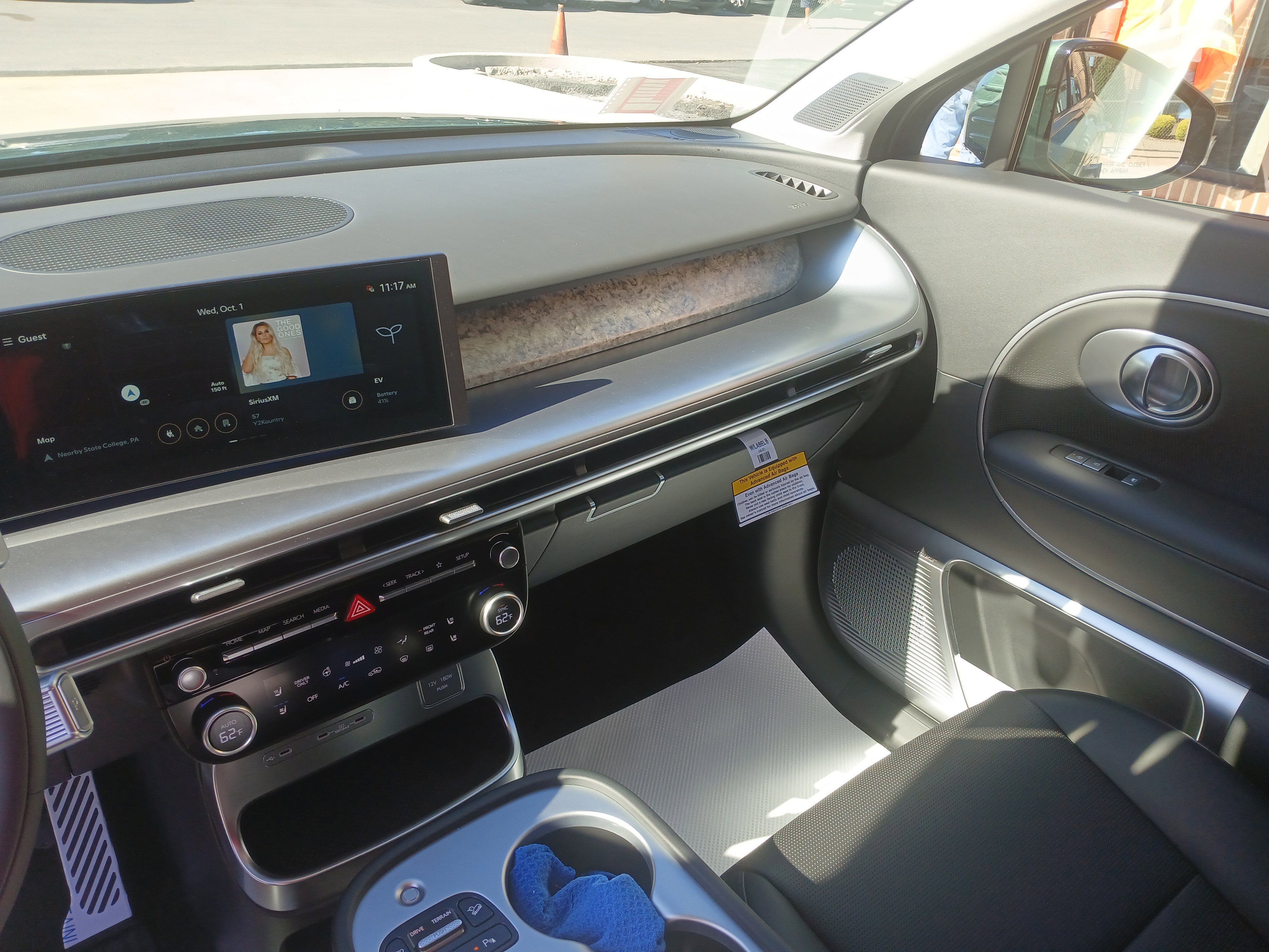 New 2026 Hyundai Ioniq 9 Calligraphy image 23