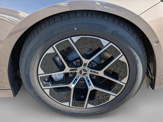 Used 2025 Mercedes-Benz E 450 4MATIC Sedan image 9