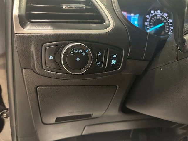 Used 2024 Ford Edge SEL w/ Convenience Package AWD/4WD image 16
