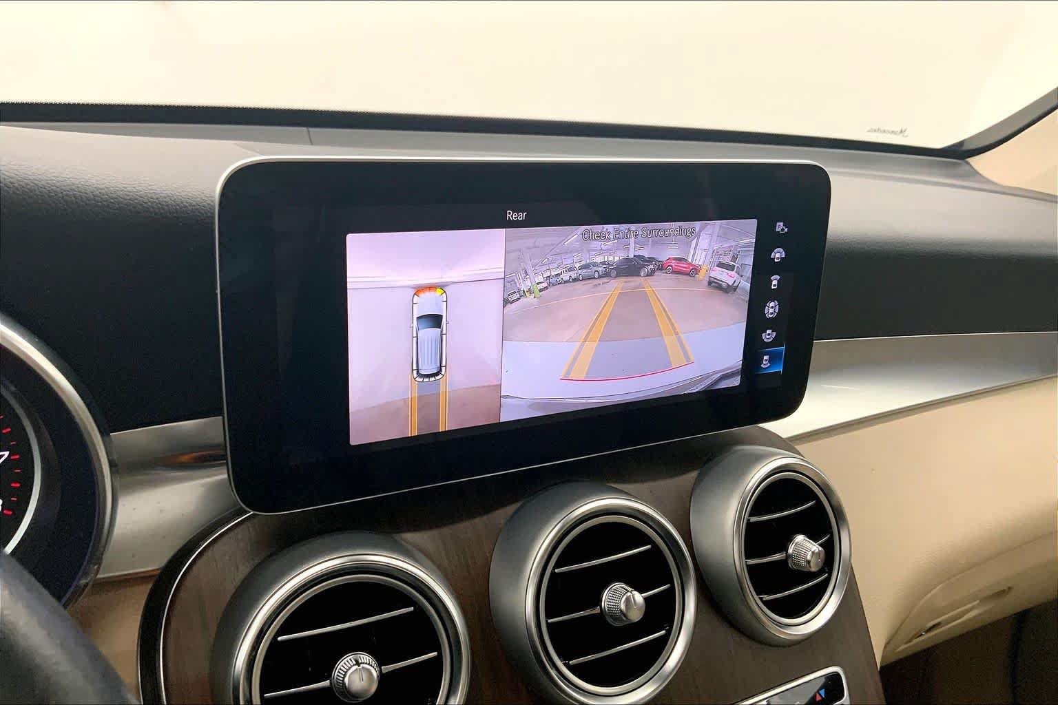 Certified 2022 Mercedes-Benz GLC 300 image 24
