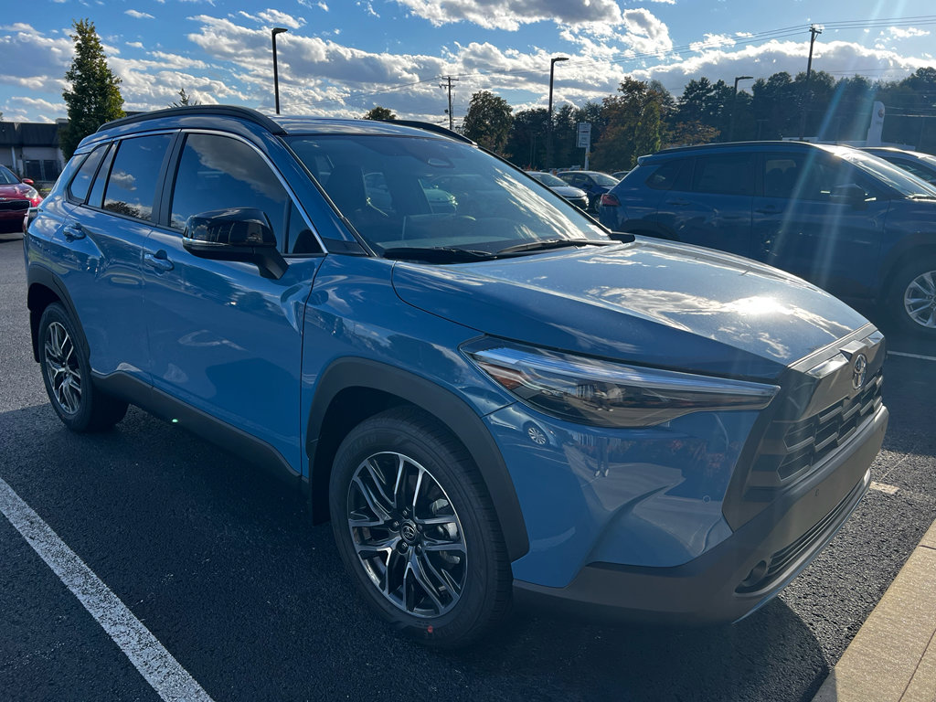 Certified 2026 Toyota Corolla Cross XLE image 1