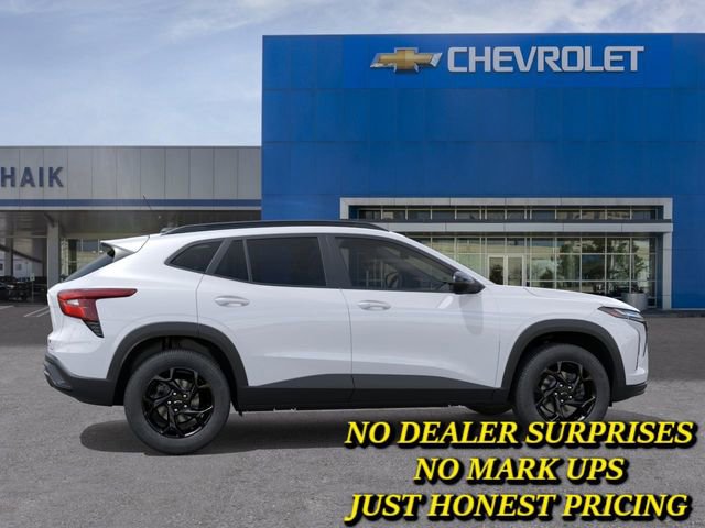 New 2026 Chevrolet Trax LT FWD image 5