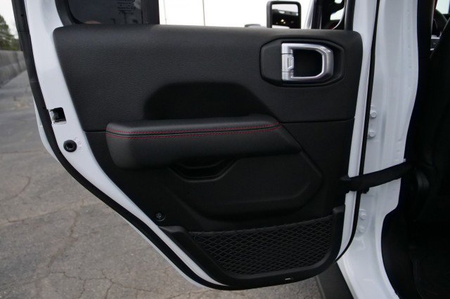 Used 2023 Jeep Wrangler Unlimited Rubicon 392 image 33