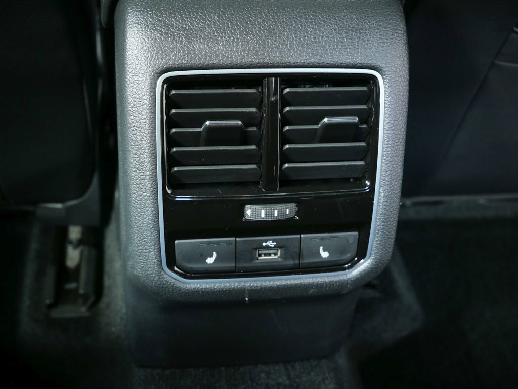 Used 2016 Volkswagen Passat 1.8T SE image 17