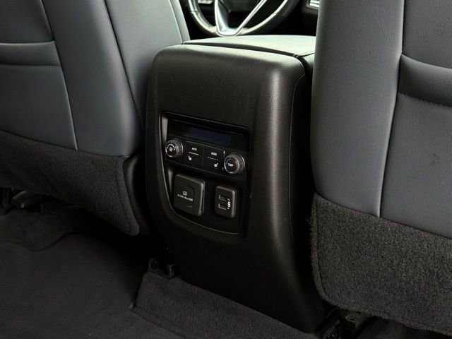 Used 2024 Buick Enclave Premium image 20