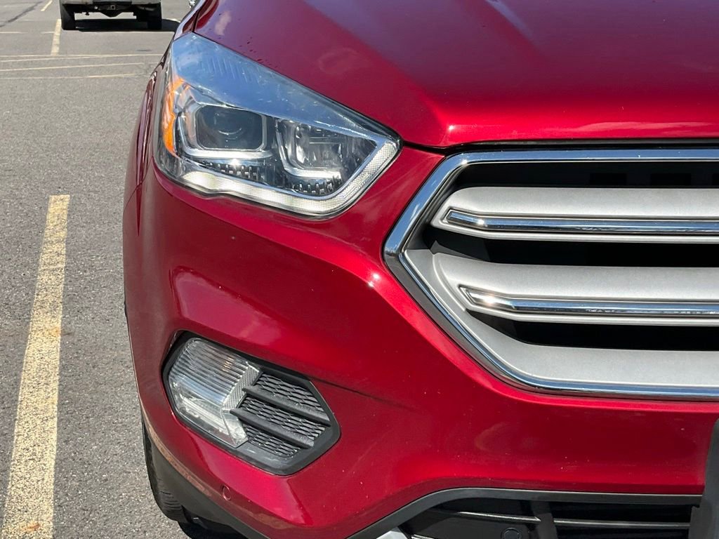 Certified 2019 Ford Escape Titanium image 2