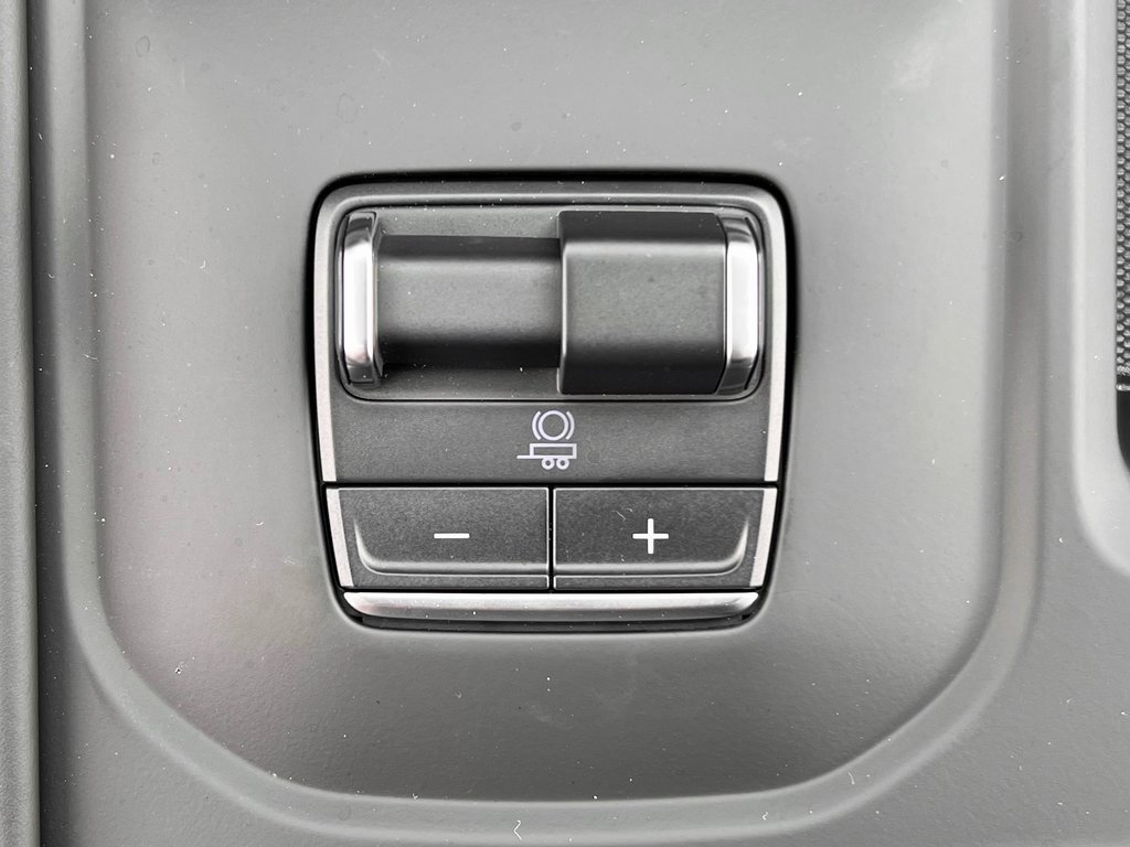 Used 2025 GMC Sierra 3500 Denali Ultimate image 29