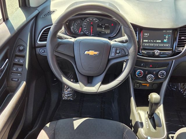 Used 2017 Chevrolet Trax LS image 11