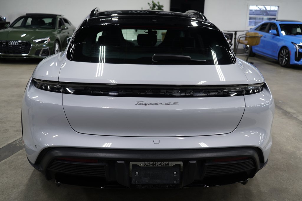 Used 2023 Porsche Taycan 4S AWD/4WD image 4