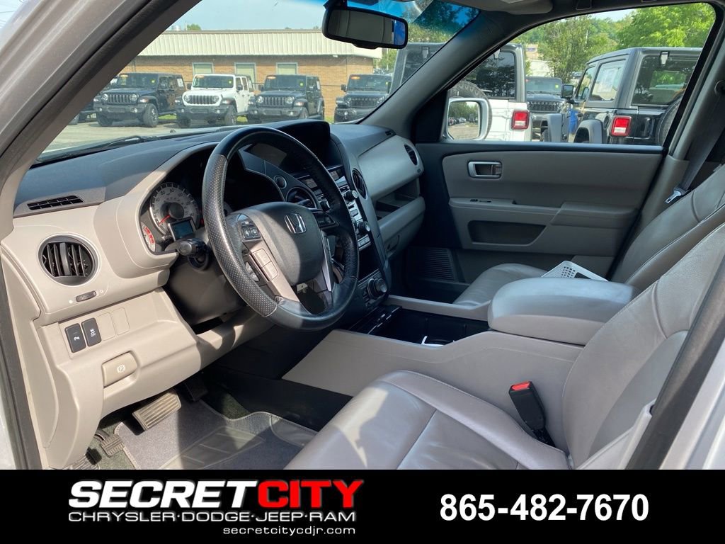 Used 2014 Honda Pilot Touring image 14