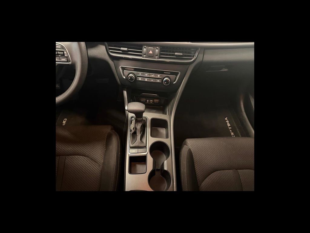 Used 2017 Kia Optima LX FWD image 15