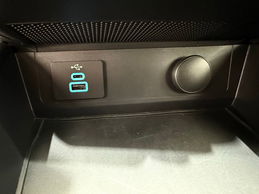 New 2025 Ford Mustang Dark Horse image 24