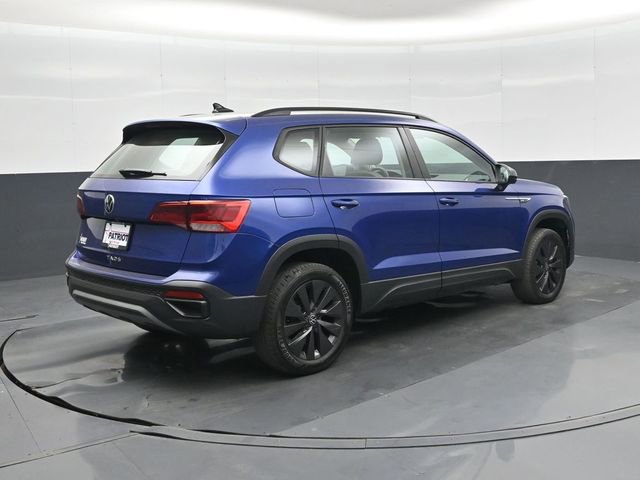 Used 2023 Volkswagen Taos S image 3