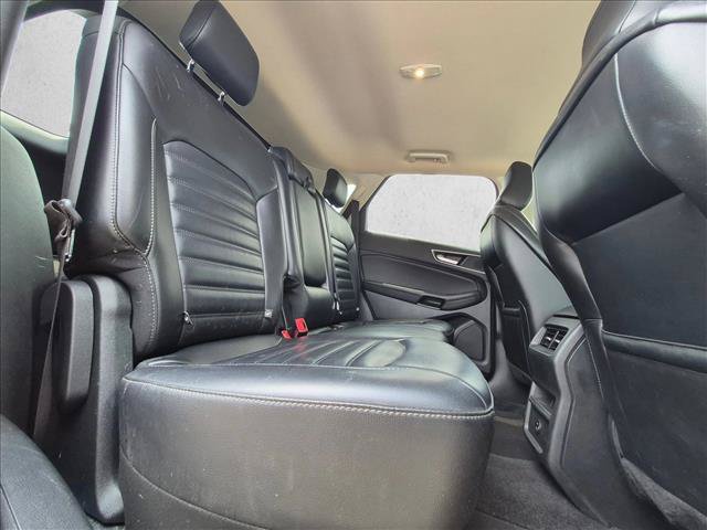 Used 2022 Ford Edge SEL AWD/4WD image 16