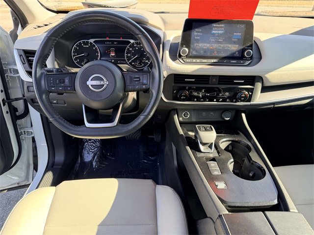 Used 2023 Nissan Rogue SV w/ SV Premium B Package image 15