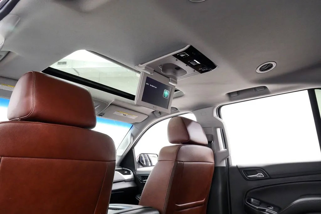 Used 2020 Chevrolet Tahoe Premier w/ Premier Plus Edition AWD/4WD image 23